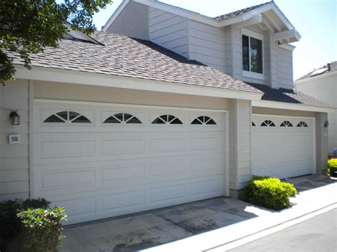 Mesa garage doors - Mesa Garage Doors has been providing quality HOA garage door design and installation services throughout Southern California for over 25 years. After working with hundreds of HOAs throughout SoCal we feel very comfortable in stating that we have perfected the HOA Installation process from start to finish.